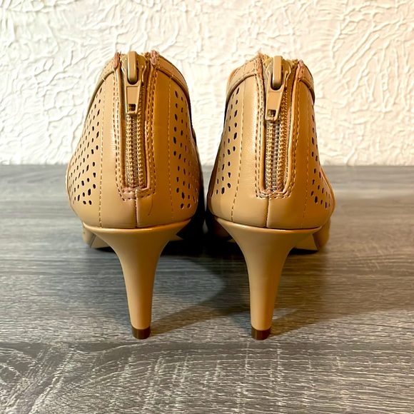 Style & Co - Picture 3 of 5